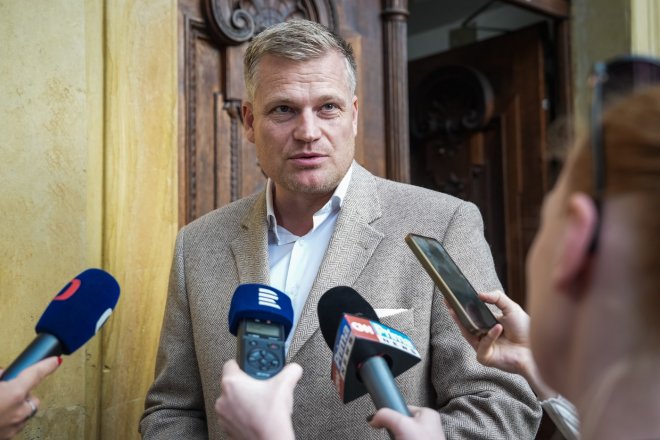 „Kontumační prohra.“ Turek znovu neuspěl u soudu. Musí se omluvit Seznamu