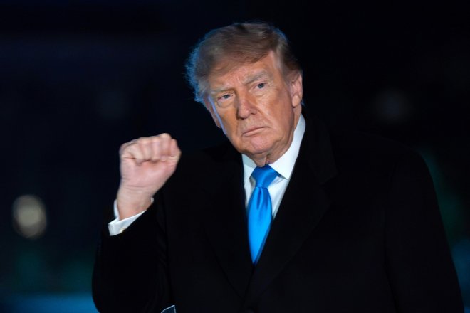 „Bůh stvořil Trumpa.“ Bílý dům chrlil propagační videa za veřejné peníze. Teď couvá