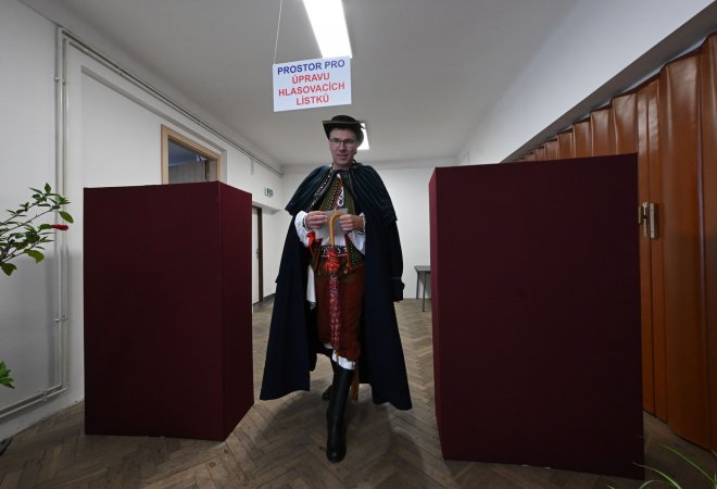 Voliči odvolili, politici se domluví. Tři příběhy komunálních voleb z Moravy