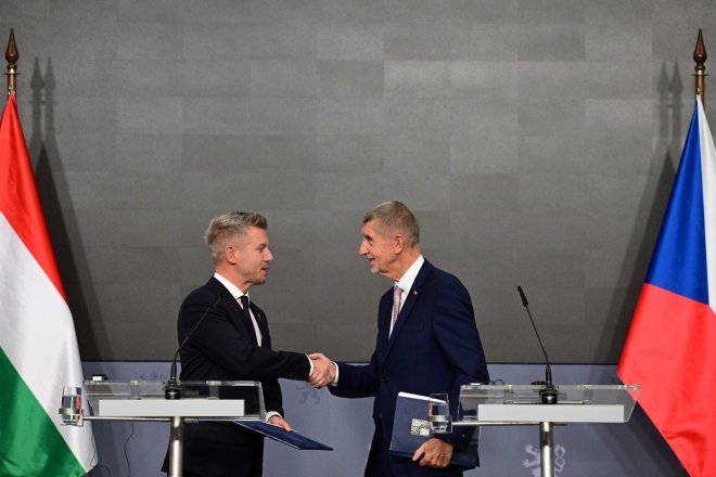 Péter Magyar a Andrej Babiš