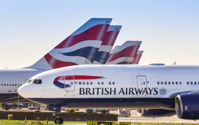 Na palubu bez víza. Zaměstnanec British Airways pomáhal pašovat uprchlíky