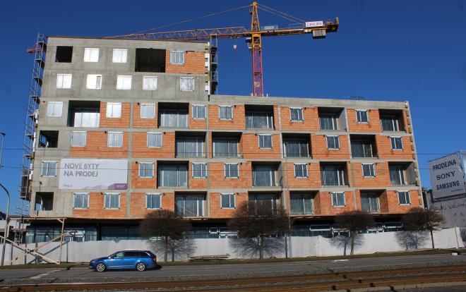 Růst cen bytů v Praze zpomalil. Připravte si 153 tisíc korun za metr čtvereční