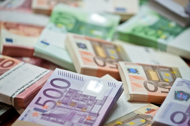 Eurobankovky, ilustrační foto