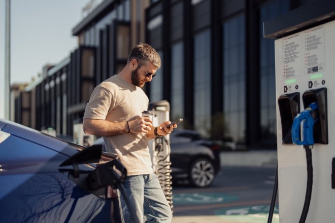 Lukáš Kovanda: Každé páté nové auto v EU je elektrické, v Česku jen každé čtrnácté