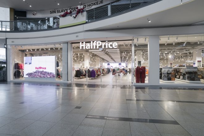 Polský řetězec HalfPrice expanduje po Praze