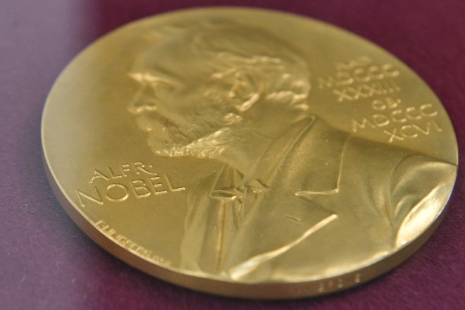 Za Nobelovu cenu není nejvíc peněz, ale má suverénně největší prestiž