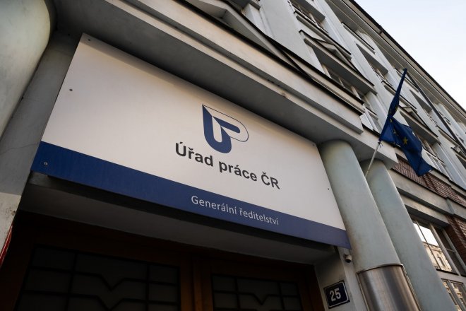 NKÚ: Úřad práce měl v účetnictví chyby za miliardy