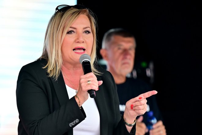 Schillerová chystá návrat EET i školkovného. Prosadit chce i vyšší valorizaci důchodů