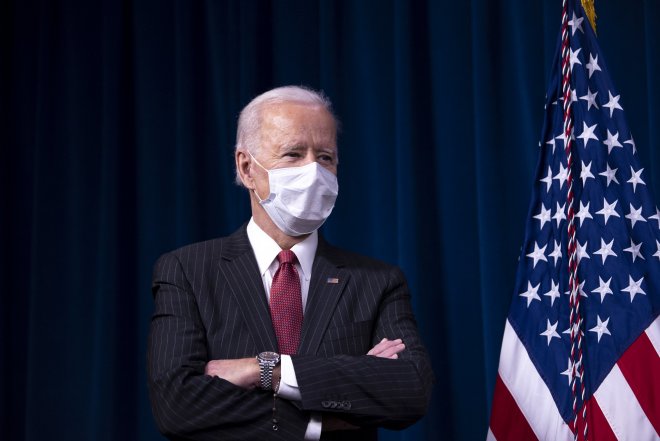 Americký prezident Joe Biden rozšířil seznam čínských firem, s nimiž Američané nesmí obchodovat.