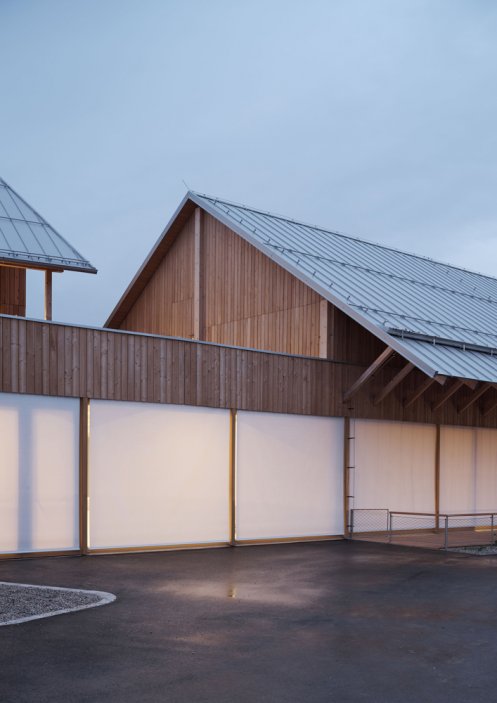 Mateřskou školu v Bohinj ve Slovinsku navrhla studia KAL A a ARREA architecture