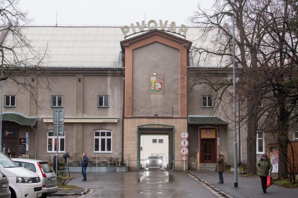 Budovy a pozemky Pardubického pivovaru, v kterém od loňského března skončila výroba, změní majitele