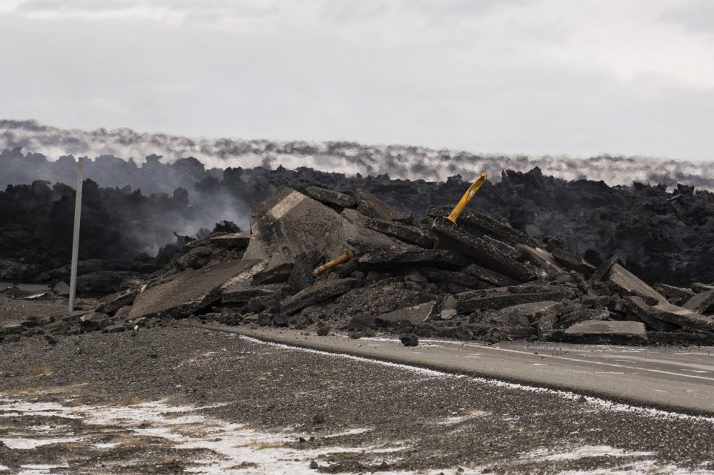 Na části Islandu po erupci stále neteče teplá voda, místy jsou i výpadky proudu