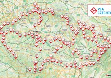 Navržená místa útulen se nacházejí na všech šesti stezkách Via Czechia (někde v souběhu s jinými dálkovými trasami) a současně na pozemcích Lesy ČR. Rozestup útulen od sebe činí přibližně 25-30 kilometrů.