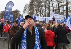 Na protest před Liberty Ostrava se sešly tisíce lidí