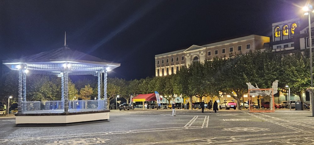 Noční centrum v Ponta Delgada, Sao Miguel - Azory