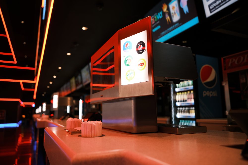 Marmon Foodservice Technologies v Brně ročně vyrobí na 40 tisíc chladicích a výdejových zařízení pro Pepsi, Coca Colu, Pizza Hut, KFC nebo Burger King