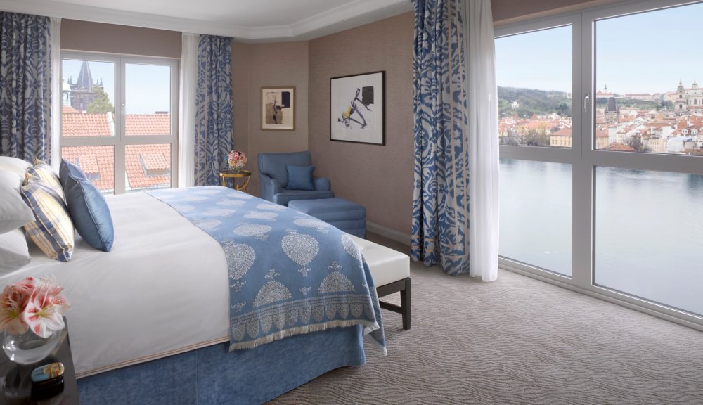 Prague castle suite