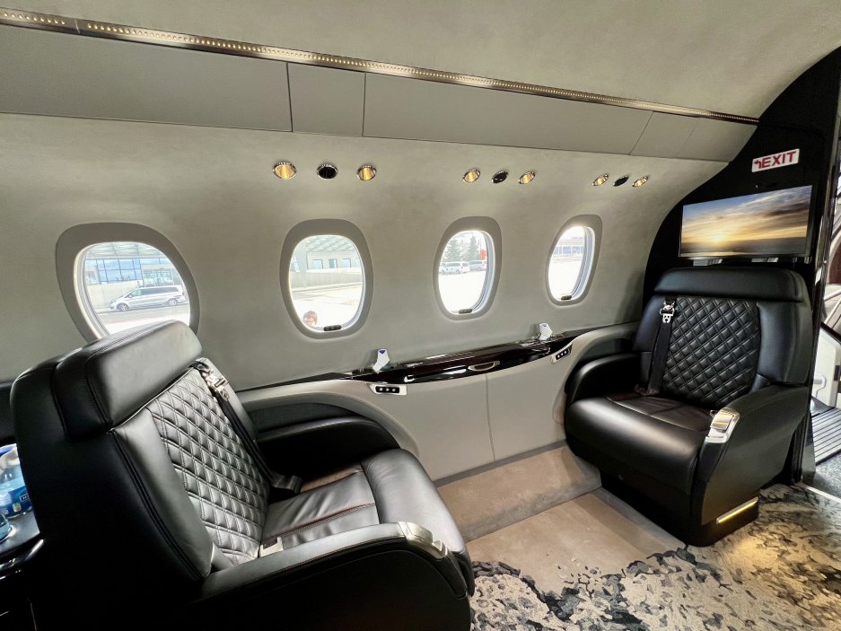 Interiér letadla Cessna Citation Longitude