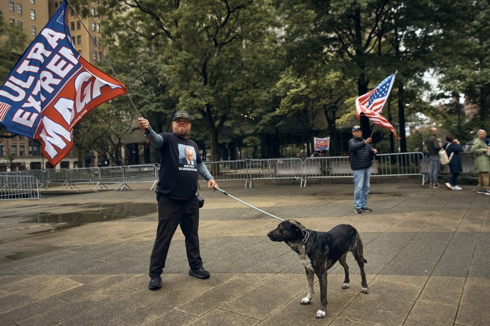 Trumpovi příznivci před soudem v New Yorku