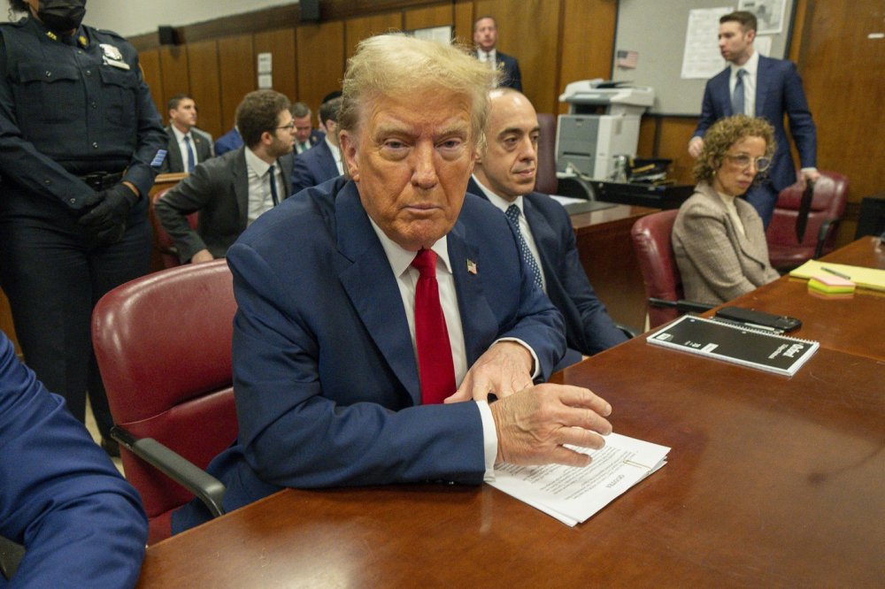 Bývalý americký prezident Donald Trump u soudu na Manhattanu
