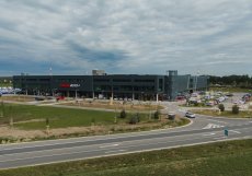 Louda Auto otevírá největší autosalon v Evropě