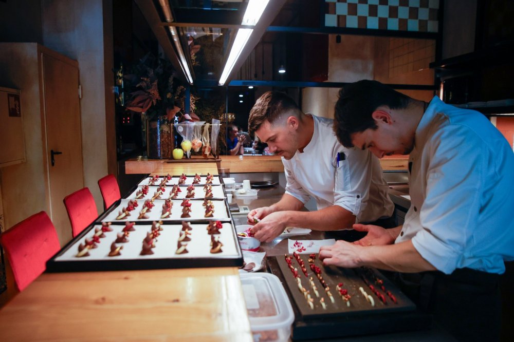 Barcelonská restaurace Disfrutar získala prestižní ocenění nejlepší restaurace světa