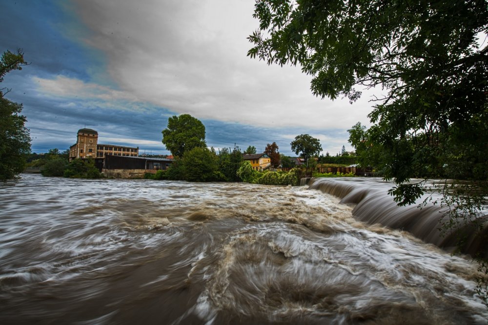Newstream