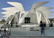 Pavilon hostitelské země navrhl španělský architekt Santiago Calatrava.