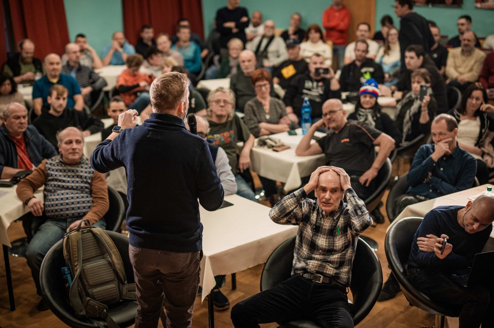 nominace v kategorii Lidé, o kterých se mluví - Dominik Kučera / Vít Rakušan a Debaty bez cenzury