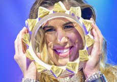 Ester Ledecká získává titul Sportovec roku za rok 2022, kdy na Olympijských hrách v Pekingu obhájila zlato v obřím paralelením slalomu a vyrovnala rekord Martiny Sáblíkové