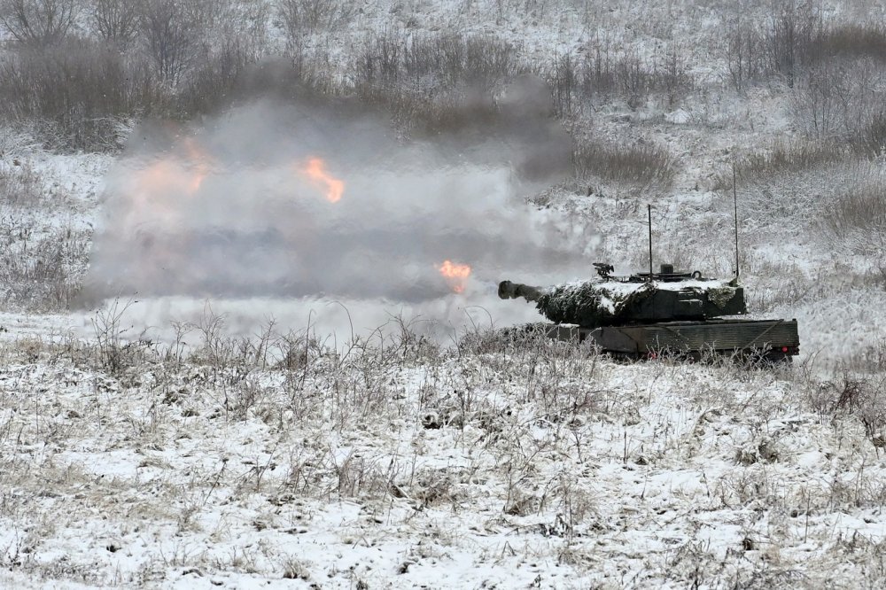 Česká armáda na Doupově poprvé testuje nové tanky Leopard 2A4