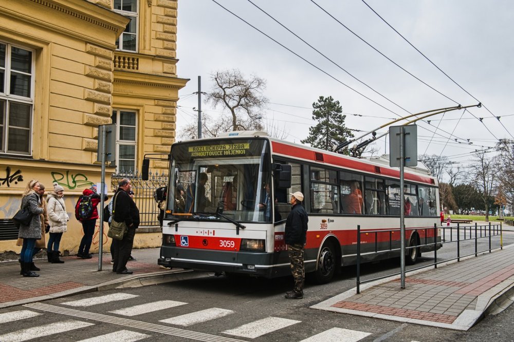 Nadšenci se v Brně loučili s trolejbusy Škoda 21Tr, symbolem modernizace MHD