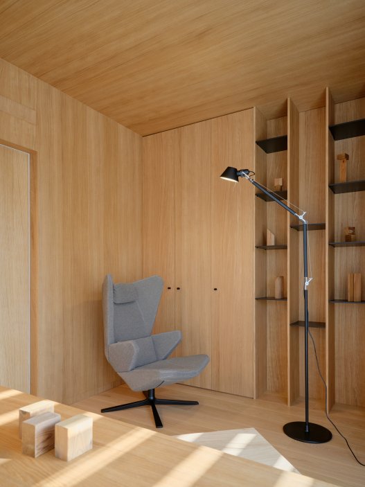 Firemní a rodinné sídlo Eko modular navrhli architekti z ateliéru Semela Ateliers