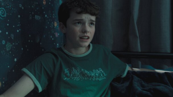 Seriál Adolescent dobývá svět