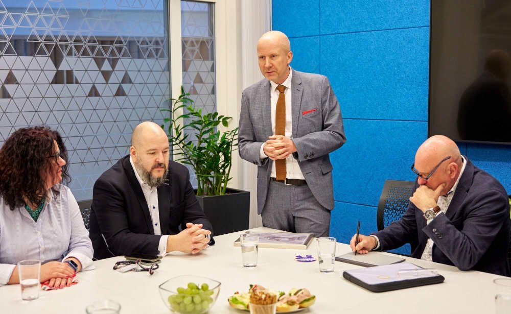 Třetí příčka v soutěži Visa Bank Branch of the Year patří vlajkové pobočce UniCredit Bank v Bankovním domě na náměstí Republiky v Praze