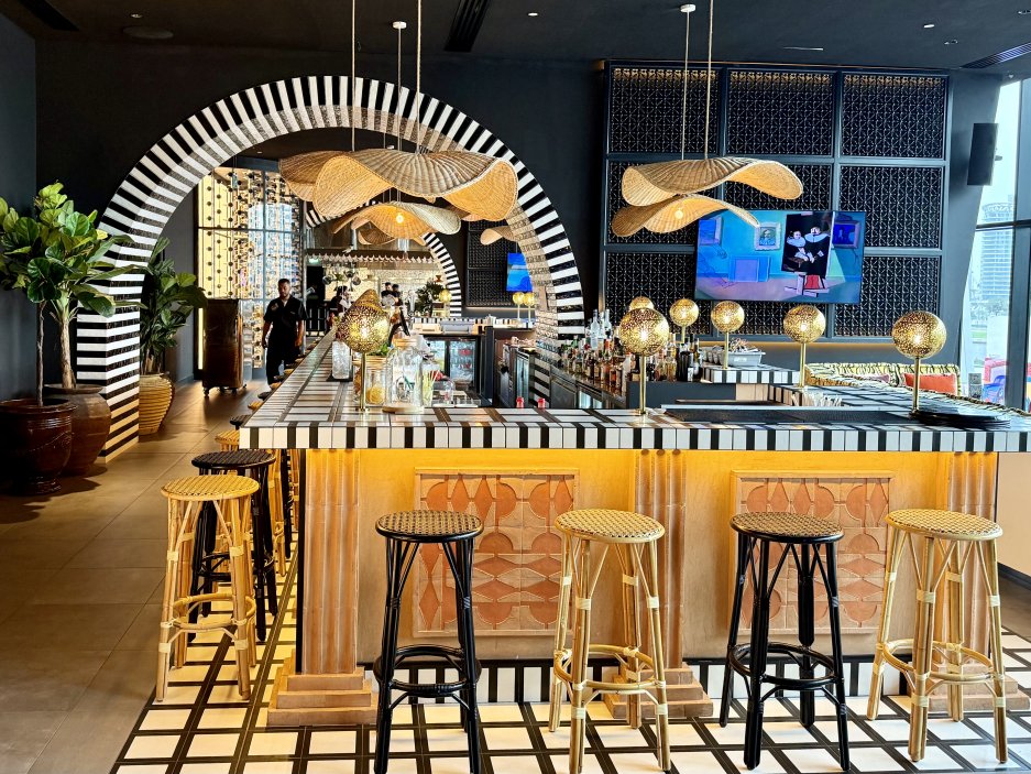 Island Bar