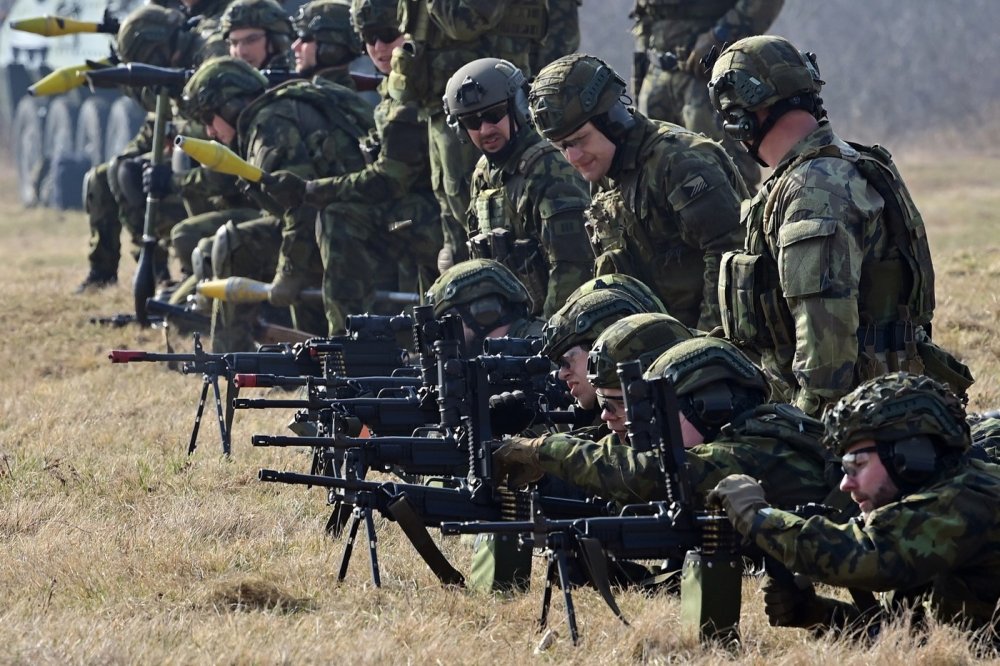 Žatecká 4. brigáda rychlého nasazení připravila k 26. výročí vstupu Česka do NATO bojové ukázky
