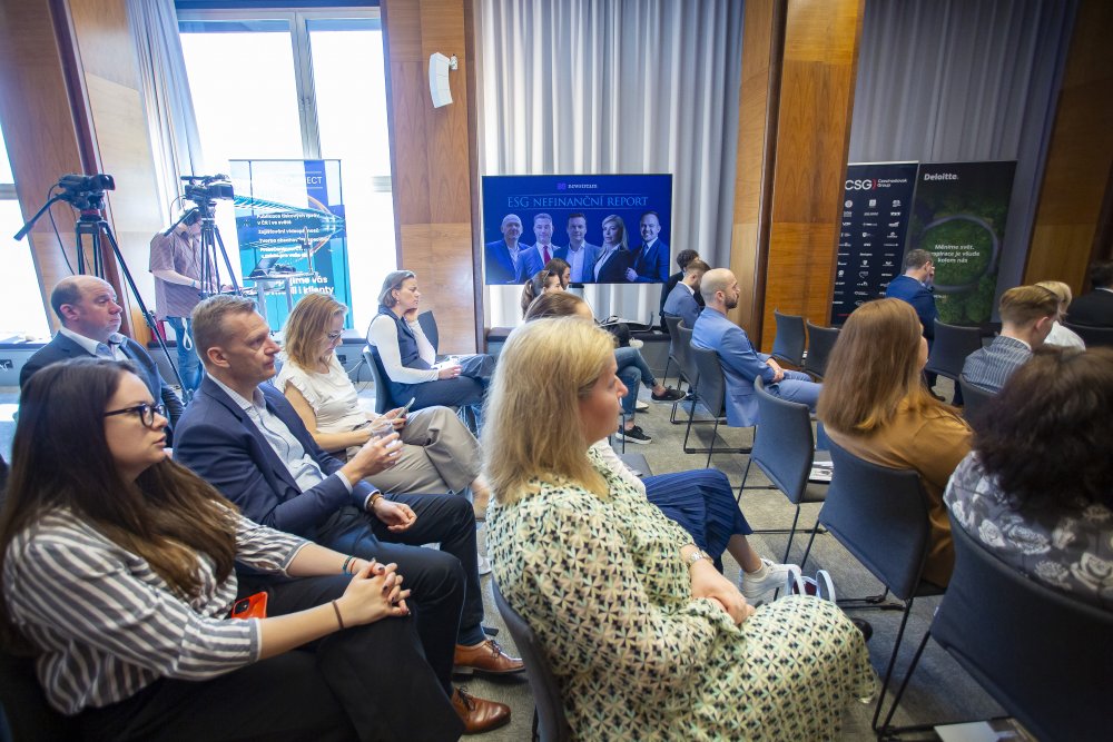 České firmy od ESG neutíkají, spíše naopak, zaznělo na konferenci newstream.cz