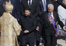 Ukrajinský prezident se zúčastnil posledního rozloučení s papežem Františkem