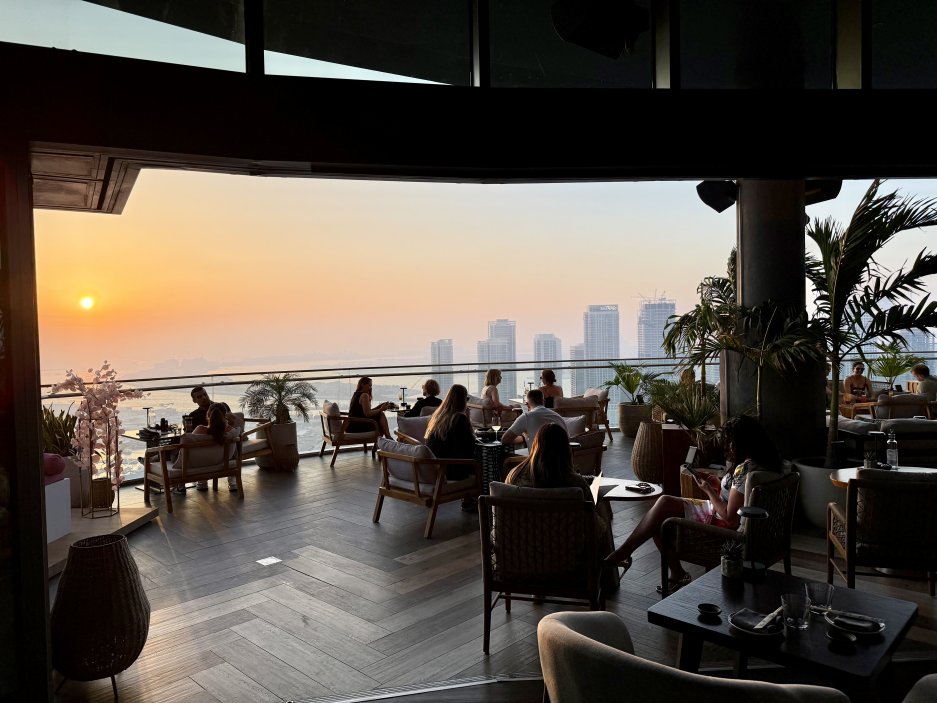 Otevřená terasa v 31. patře hotelu W 1