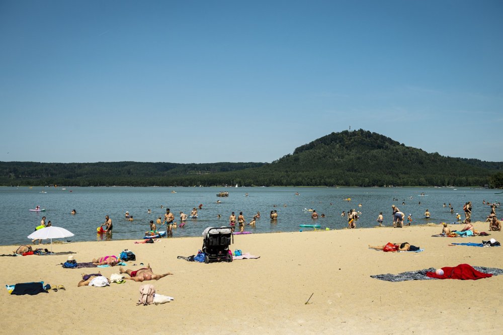 Letní sezóna u Máchova jezera se nezadržitelně blíží