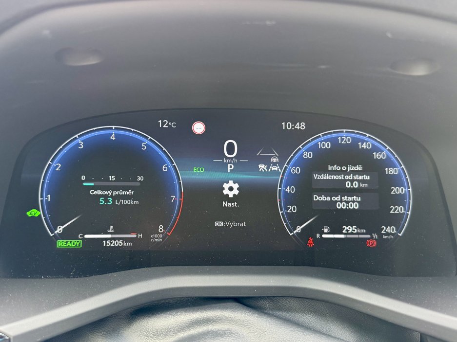 Devátá generace Toyota Camry je sázkou na jistotu