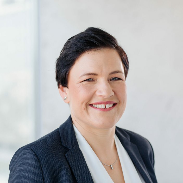 Blanka Dvořáková, KPMG. Do unikátního přehledu nejvlivnějších českých bankéřek, ekonomek, manažerek, finančních ředitelek a dalších dlouhodobě vlivných žen sektoru financí letos přibylo 30 nových jmen.