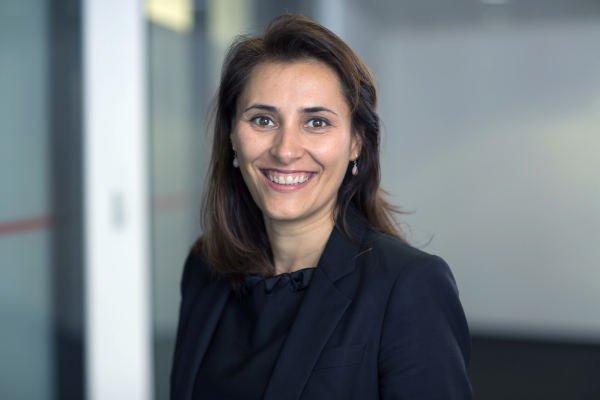 Sylwia Szymula. Do unikátního přehledu nejvlivnějších českých bankéřek, ekonomek, manažerek, finančních ředitelek a dalších dlouhodobě vlivných žen sektoru financí letos přibylo 30 nových jmen.