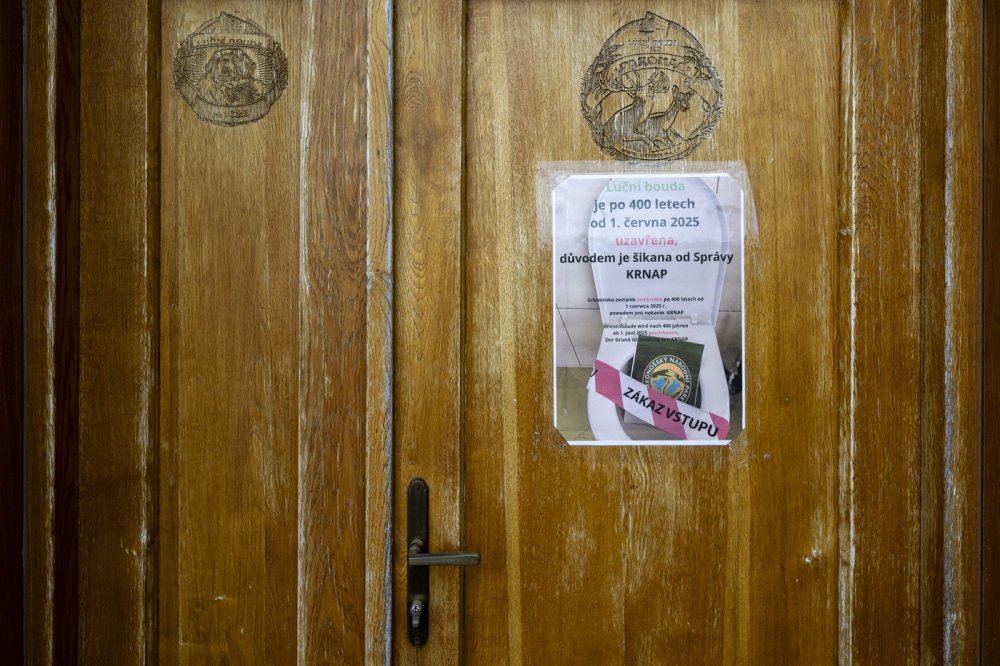 Luční bouda kvůli sporu se Správou KRNAP ode dneška omezila provoz