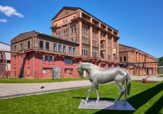 Hlavní cena: Chátrající objekt se postupně přetváří do kulturního centra evropského významu. Autorem architektonického řešení je ateliér TSUNAMI z Náchoda, který zachoval původní ráz technické stavby a zároveň ji adaptoval na výstavní a společenské potřeby. 
