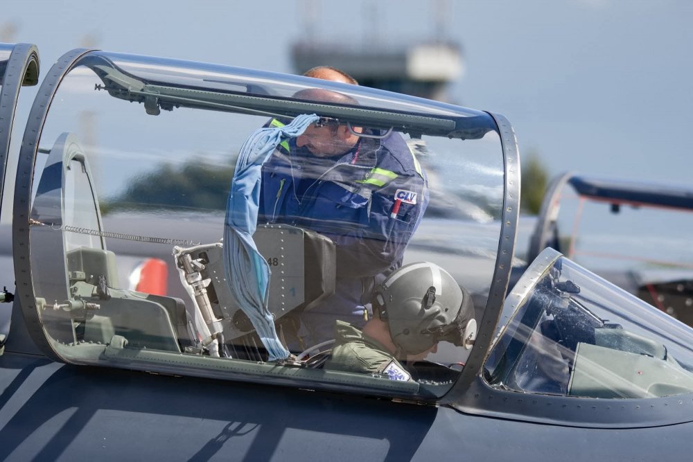 Část strojů, které Češi vezou na Paris Air Show