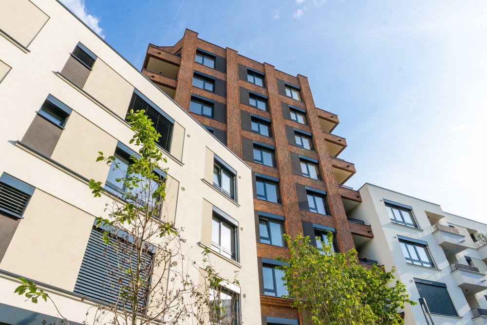 Rekonstrukce budov probíhala s důrazem na zachování původních architektonických prvků, jako jsou sloupořadí, klenby, původní trámové konstrukce, fasády, komíny a další historické detaily, které dodávají celému souboru budov jedinečný charakter.