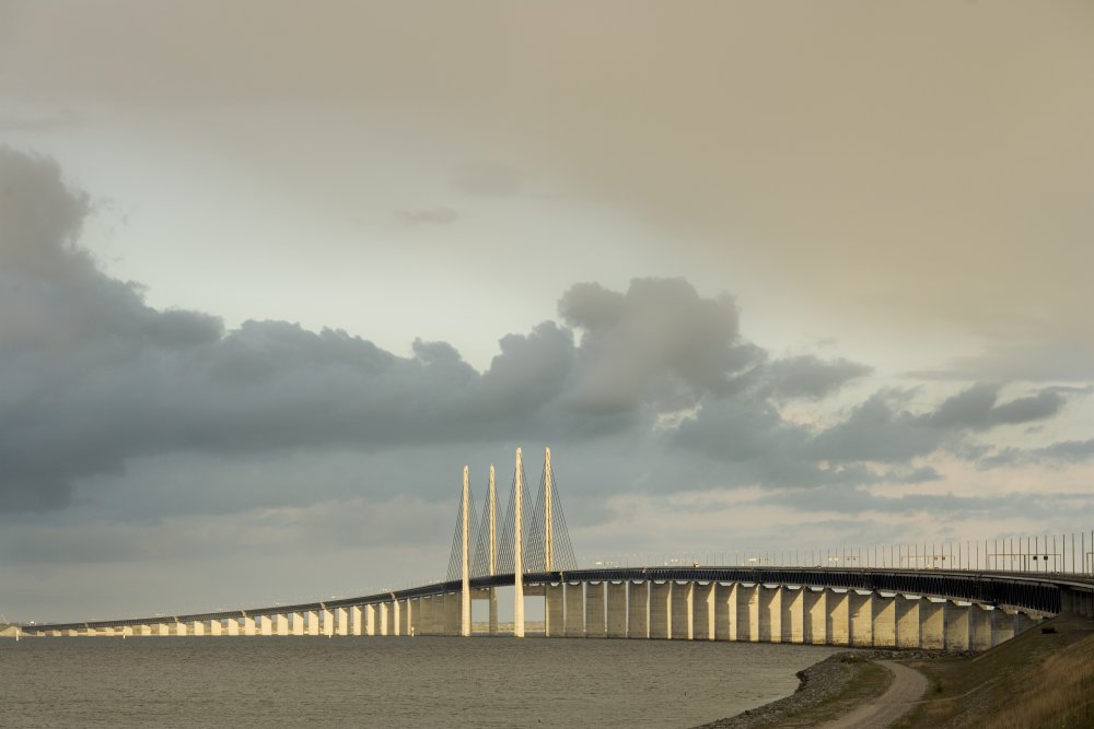 Dnes je Öresundský most dominantou i symbolem, ale hlavně příkladem infrastruktury, která roztáčí ekonomiku.