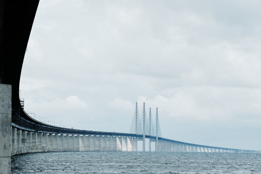 Dnes je Öresundský most dominantou i symbolem, ale hlavně příkladem infrastruktury, která roztáčí ekonomiku.